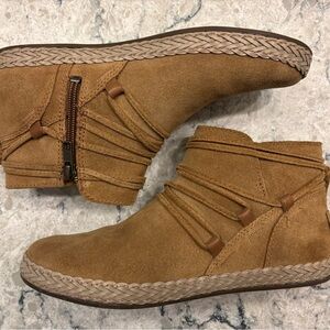 UGG Chestnut Ankle Booties with Braided Trim